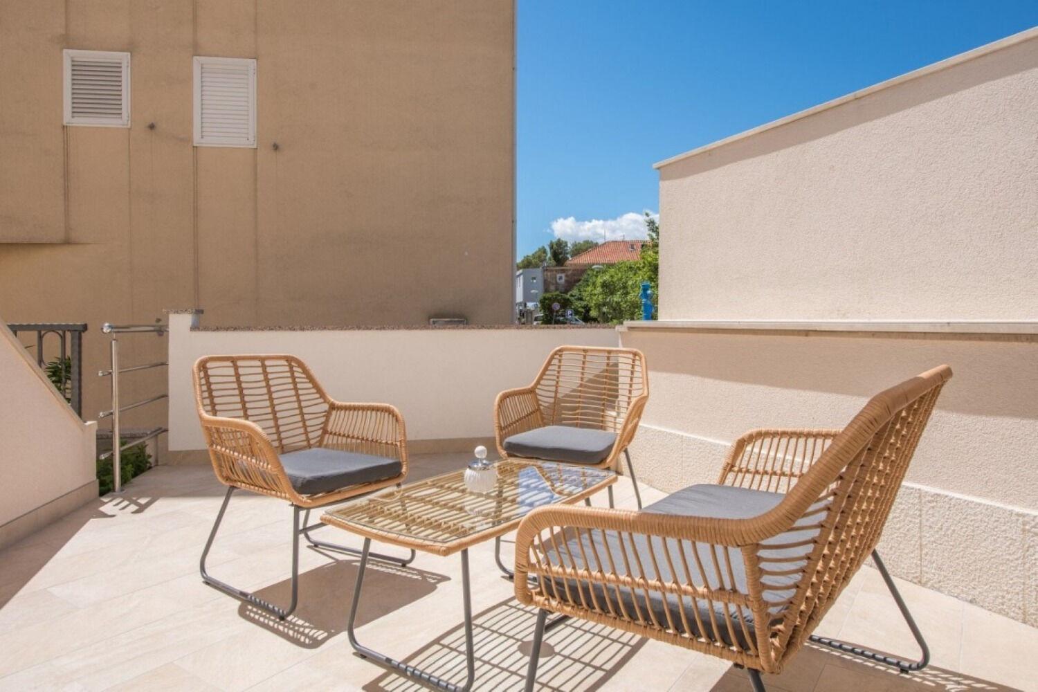 Apartments Mari - 40M From The Beach Makarska Exterior foto