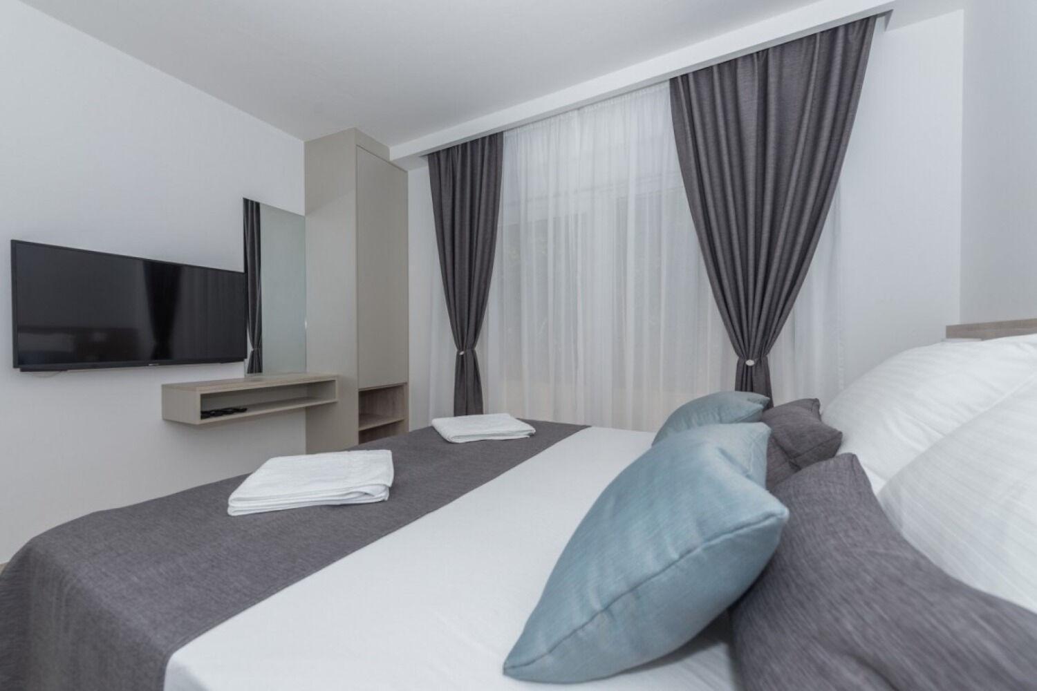 Apartments Mari - 40M From The Beach Makarska Exterior foto
