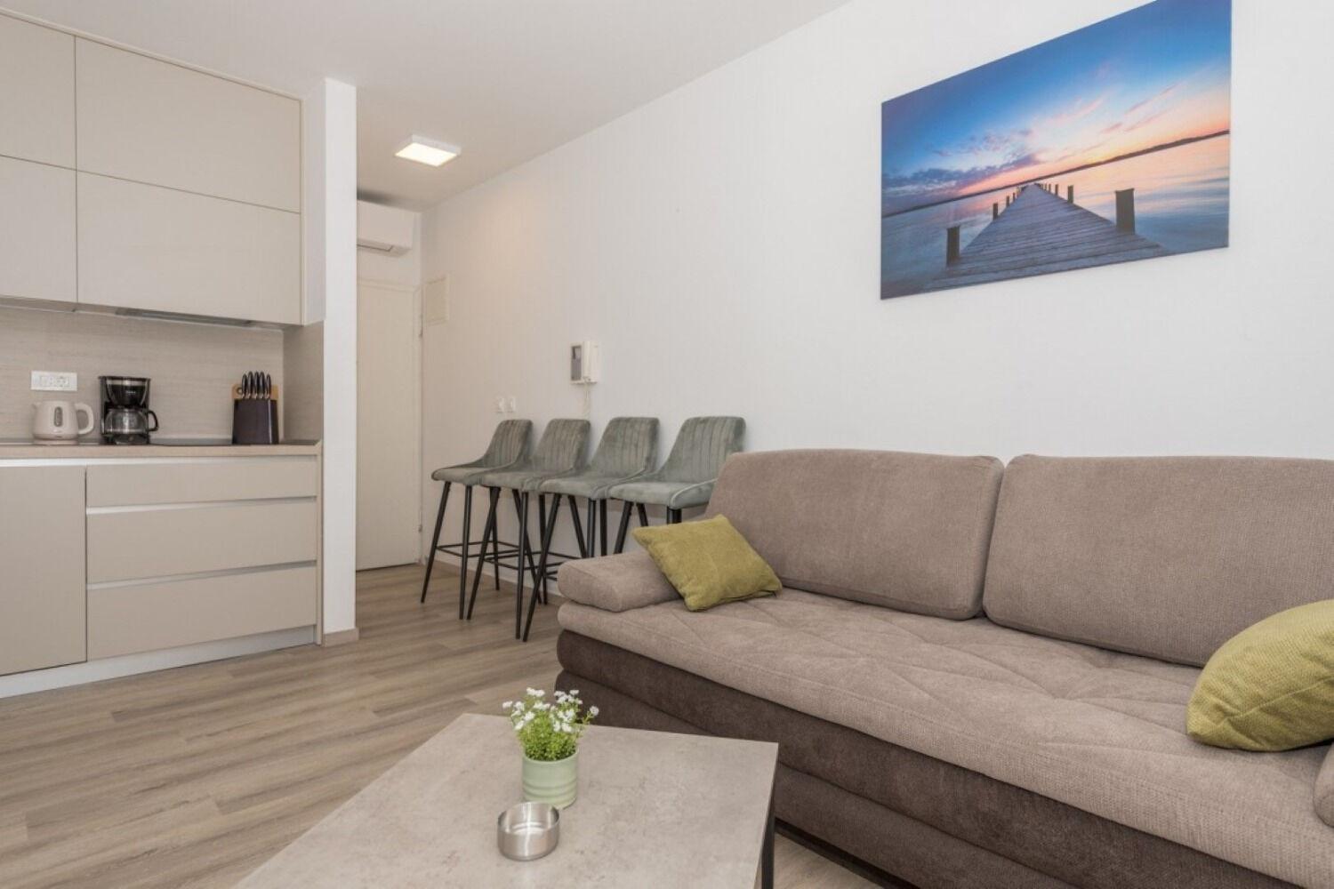 Apartments Mari - 40M From The Beach Makarska Exterior foto