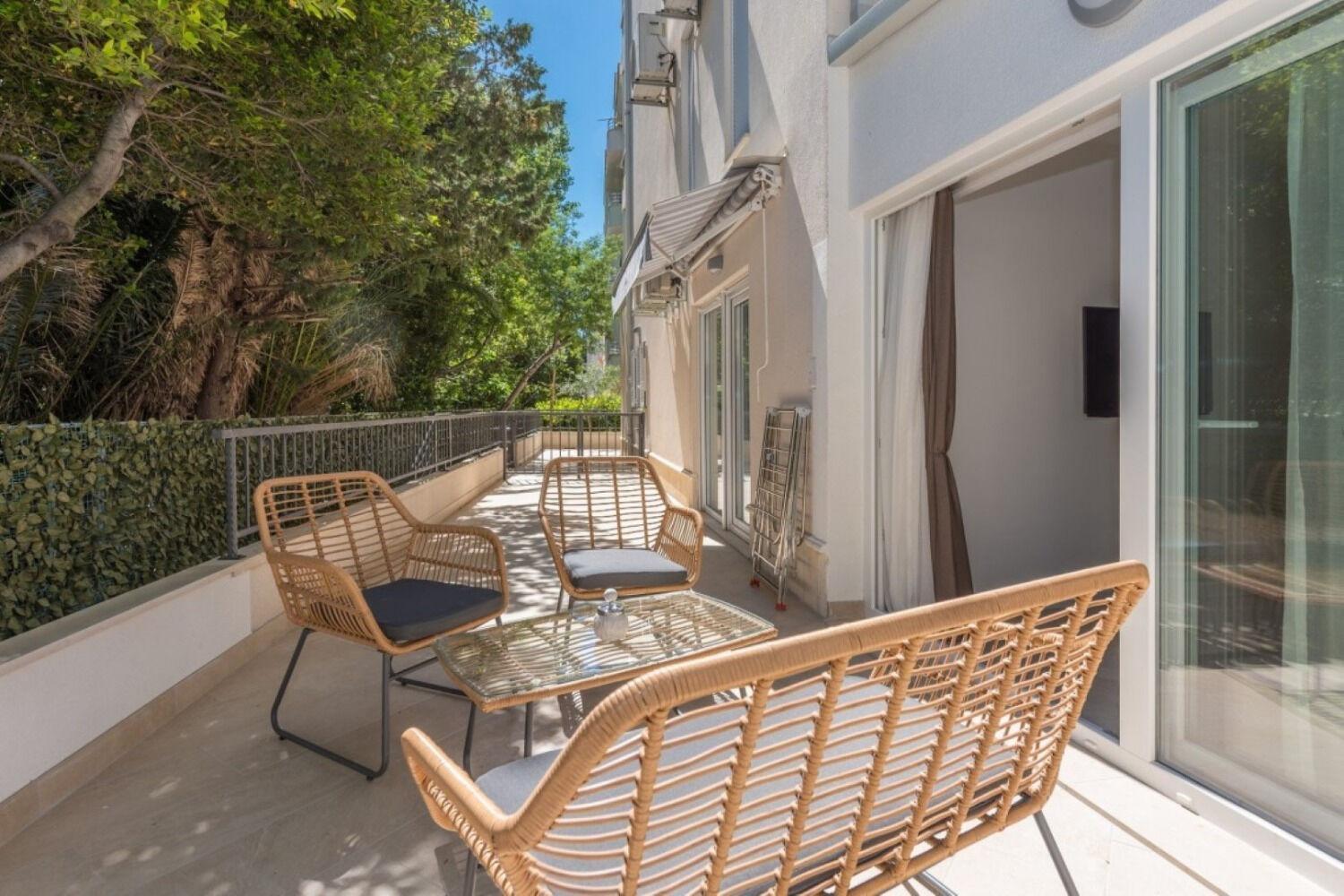 Apartments Mari - 40M From The Beach Makarska Exterior foto
