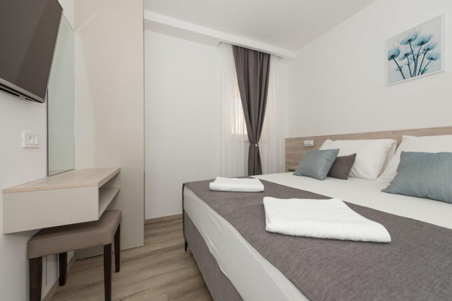 Apartments Mari - 40M From The Beach Makarska Exterior foto